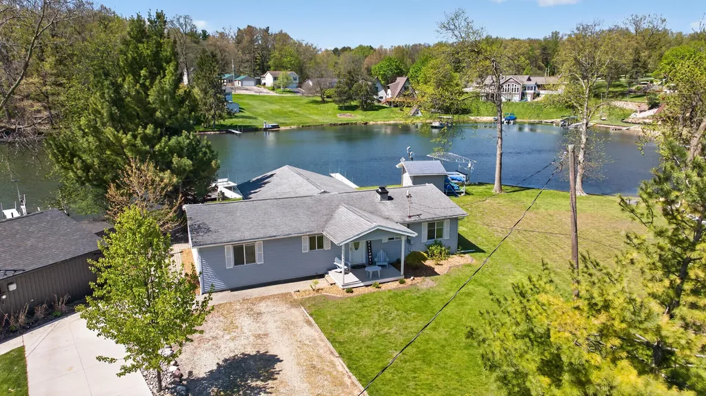 11640 Cedar Court Somerset Township MI 49249