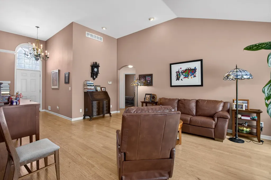 2205 Lake Wood Drive Summit Township MI 49203