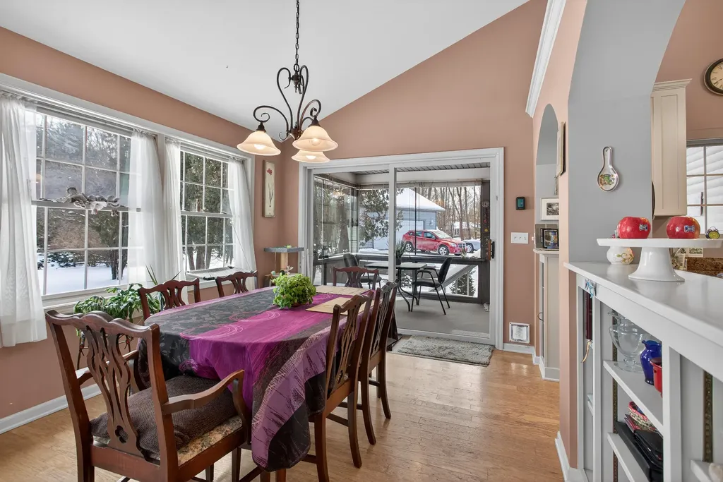 2205 Lake Wood Drive Summit Township MI 49203
