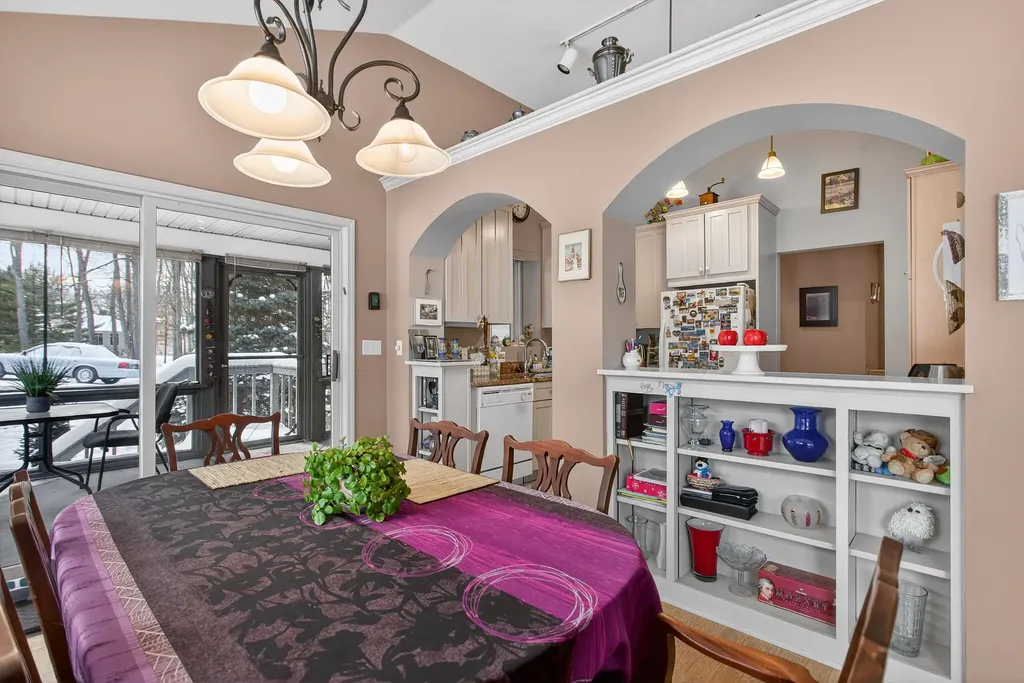 2205 Lake Wood Drive Summit Township MI 49203
