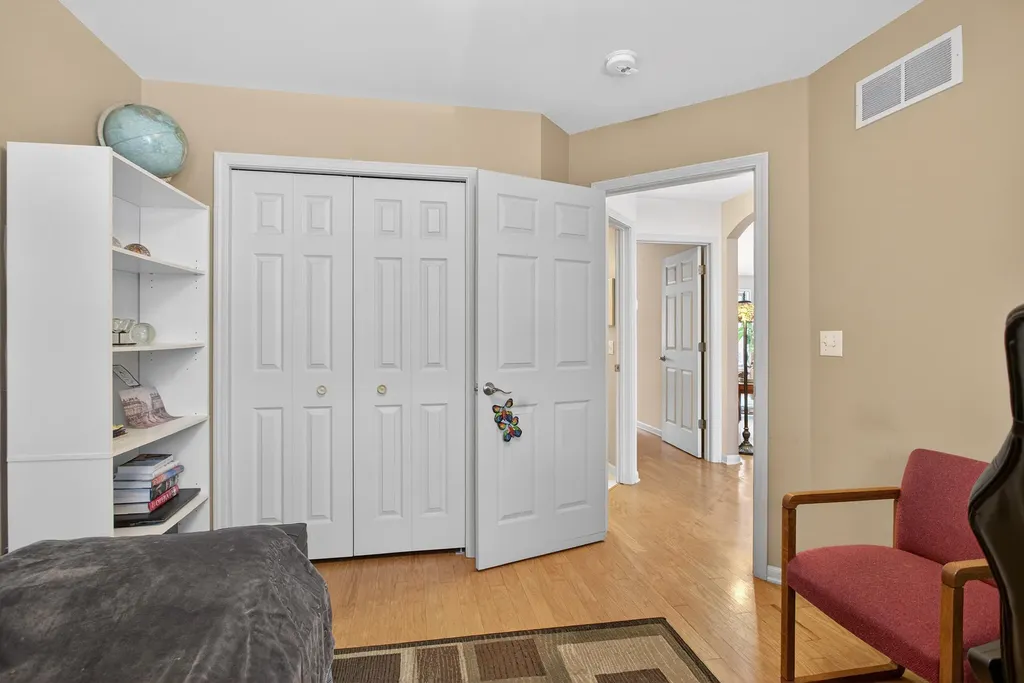 2205 Lake Wood Drive Summit Township MI 49203