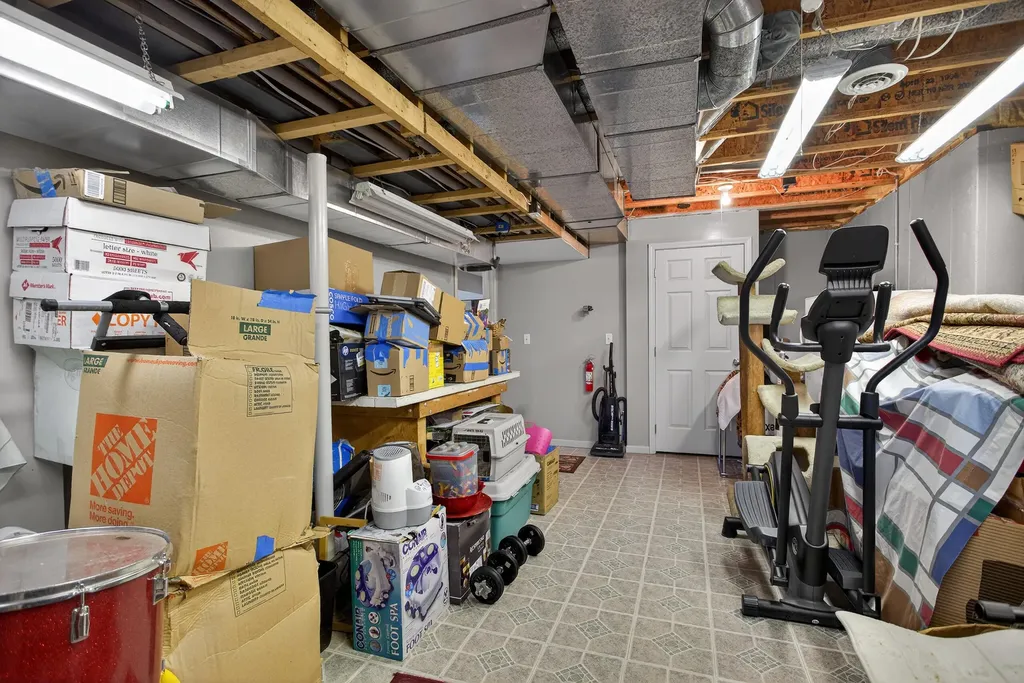 2205 Lake Wood Drive Summit Township MI 49203