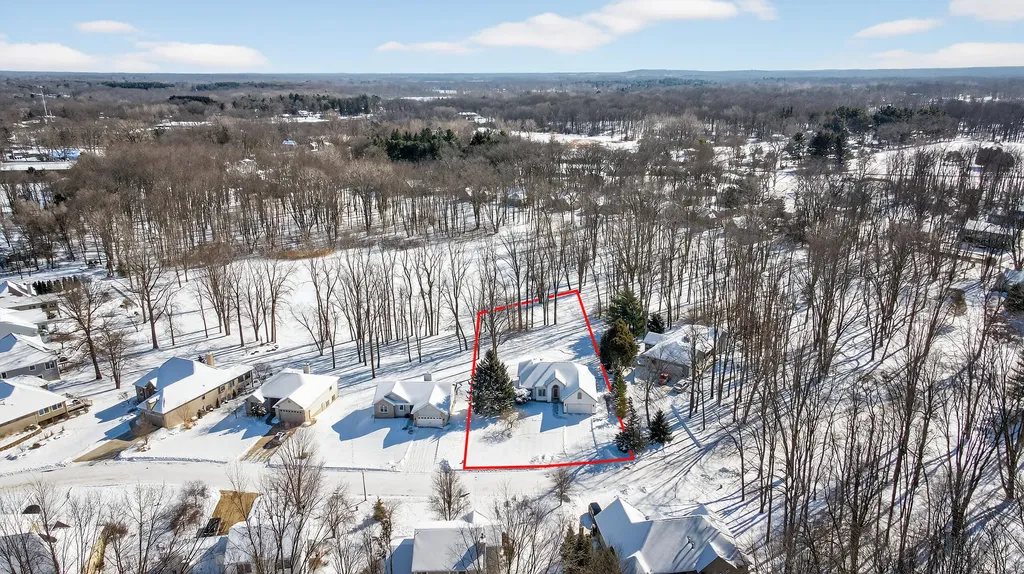 2205 Lake Wood Drive Summit Township MI 49203