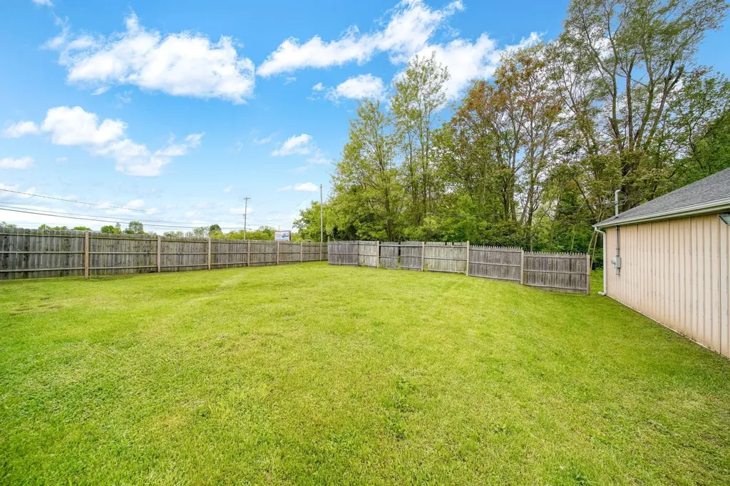 2716 Page Avenue Summit Township MI 49203