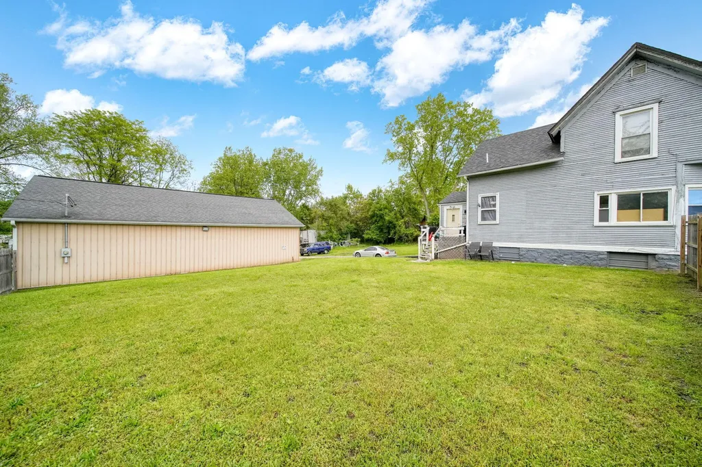 2716 Page Avenue Summit Township MI 49203