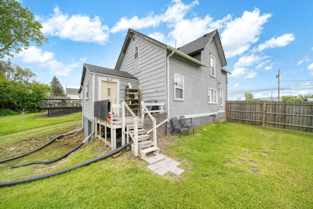 2716 Page Avenue Summit Township MI 49203