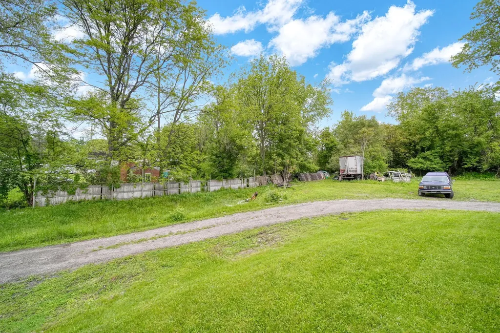 2716 Page Avenue Summit Township MI 49203