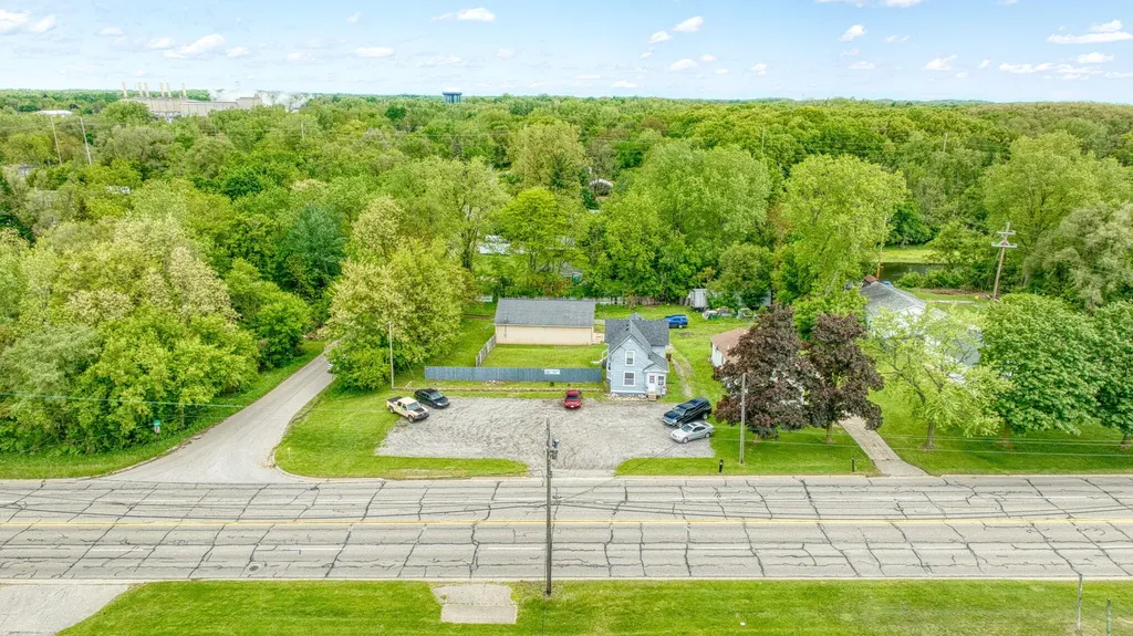 2716 Page Avenue Summit Township MI 49203