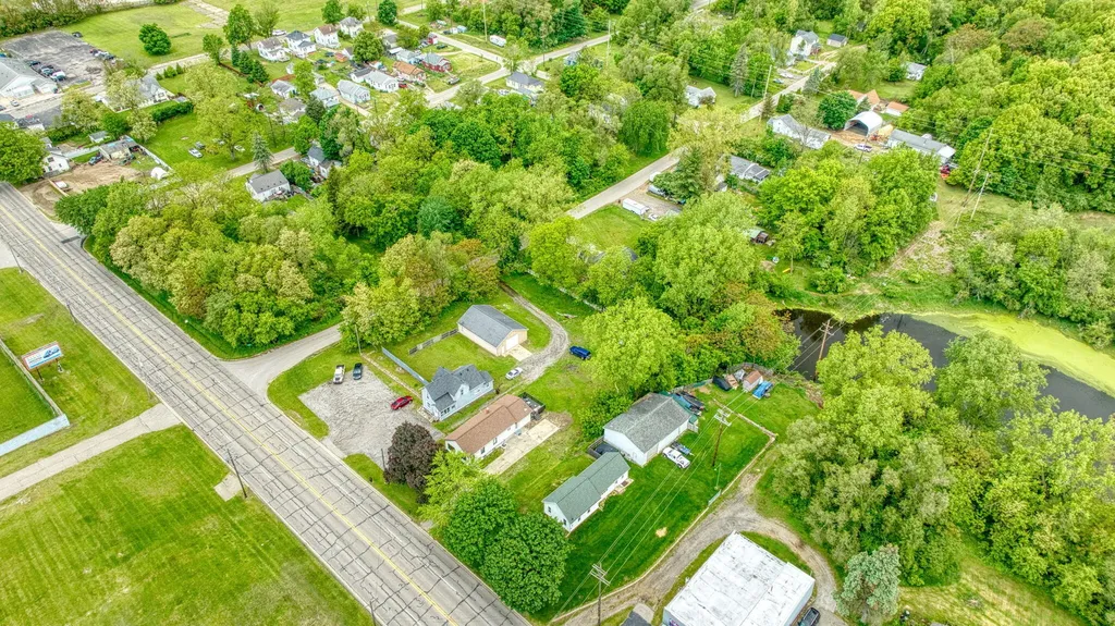 2716 Page Avenue Summit Township MI 49203