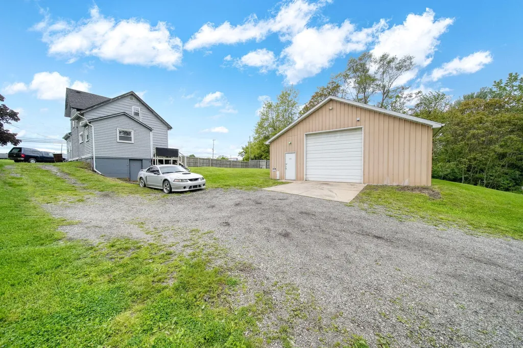 2716 Page Avenue Summit Township MI 49203