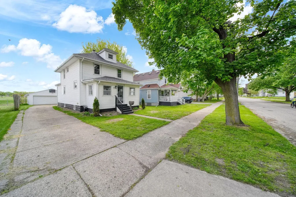313 E Argyle Street Jackson City MI 49202