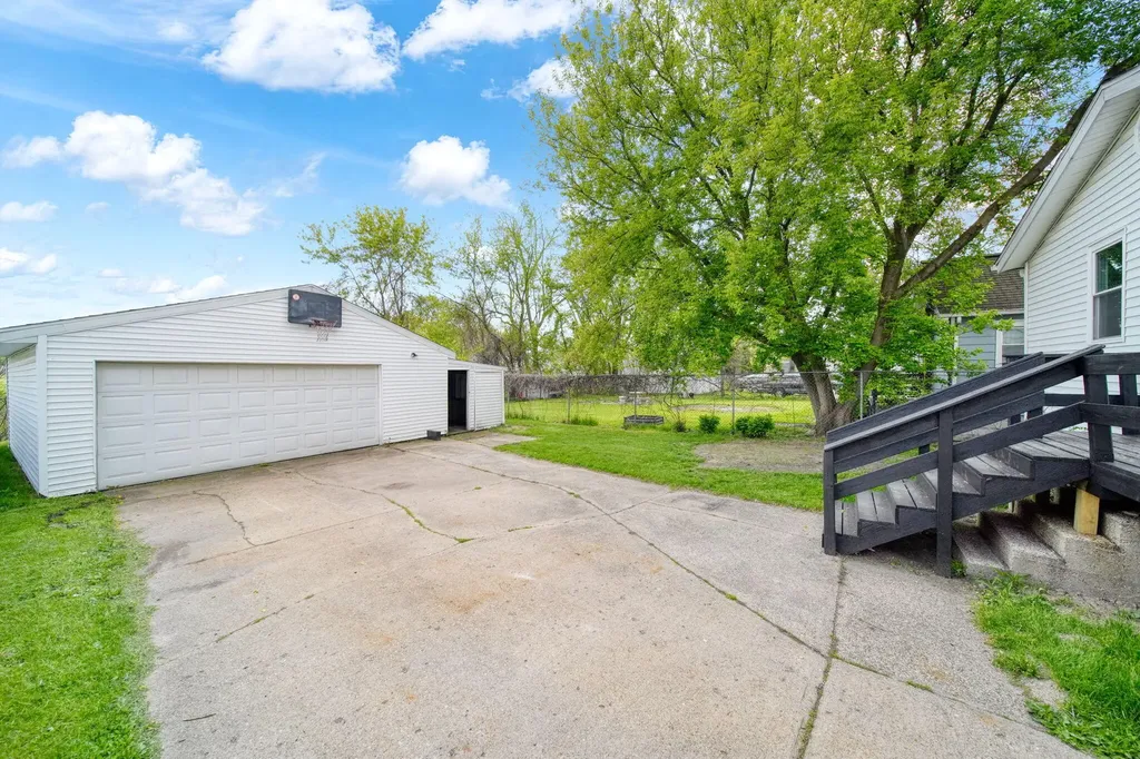 313 E Argyle Street Jackson City MI 49202