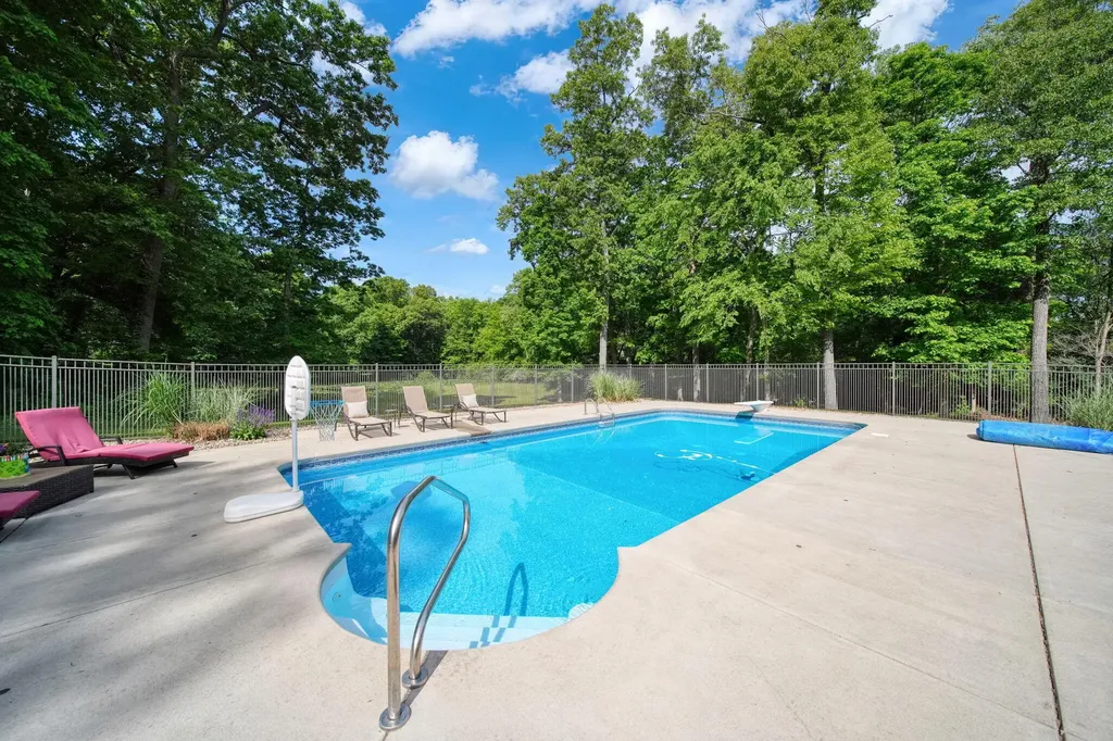 5030 Stone Oak Drive Summit Township MI 49201