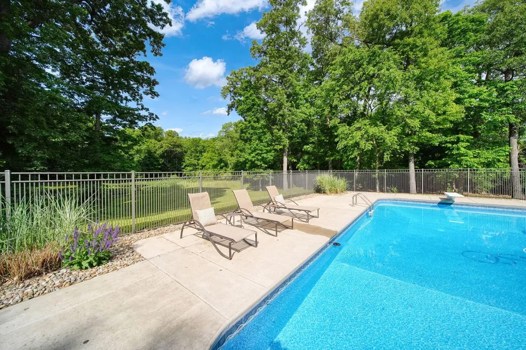 5030 Stone Oak Drive Summit Township MI 49201