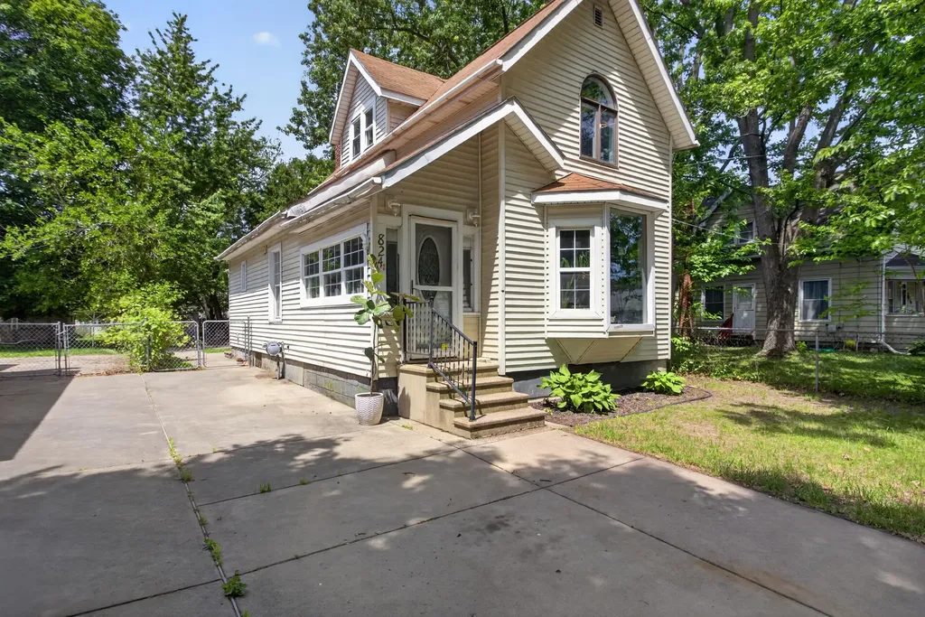 824 Maltby Street Jackson City MI 49202