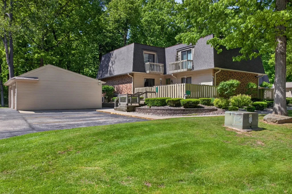 7047 Mckay Road Napoleon Township MI 49201