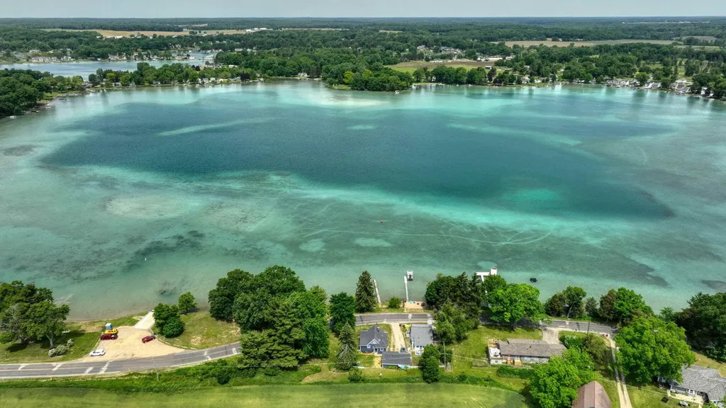 11965 Round Lake Road Unknown City MI 49246