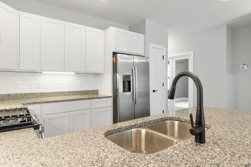 134 Ashley Court Brooklyn Village MI 49230