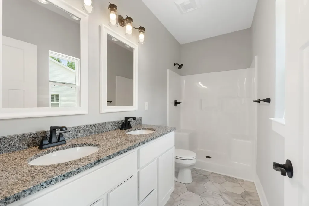 134 Ashley Court Brooklyn Village MI 49230