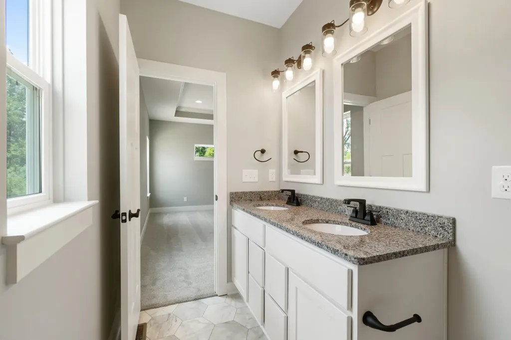 134 Ashley Court Brooklyn Village MI 49230