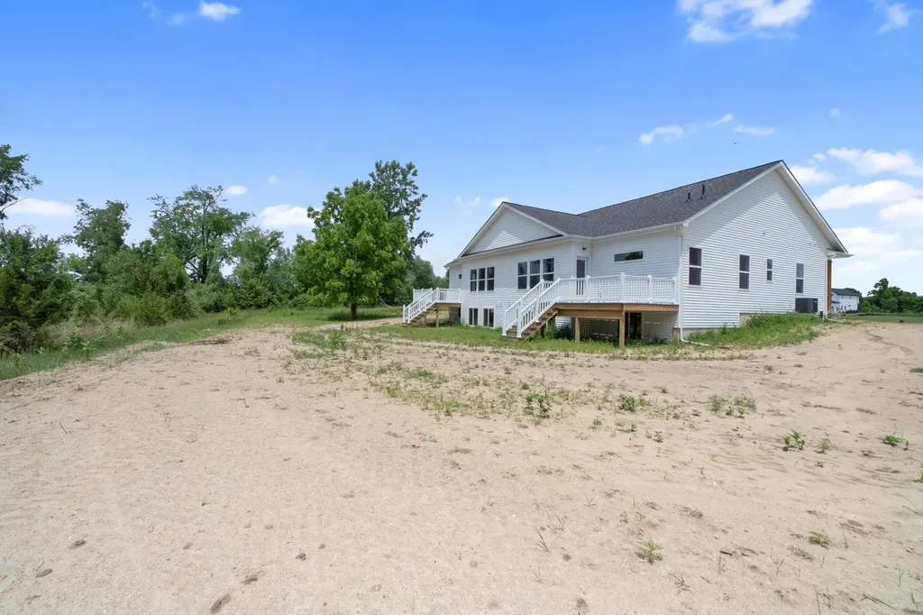 134 Ashley Court Brooklyn Village MI 49230