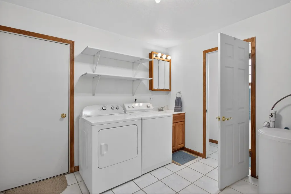 12938 Kelley Road Columbia Township MI 49230