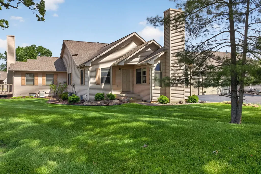 4297 Fairway Lane Summit Township MI 49201