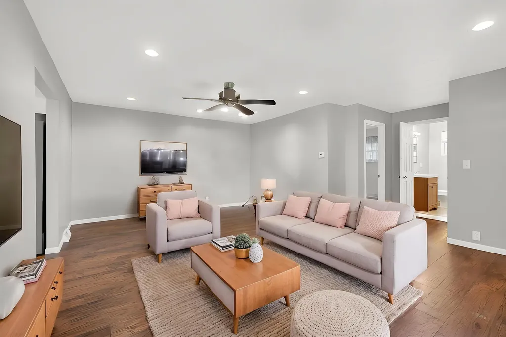 539 Jacqueline Street Leoni Township MI 49202