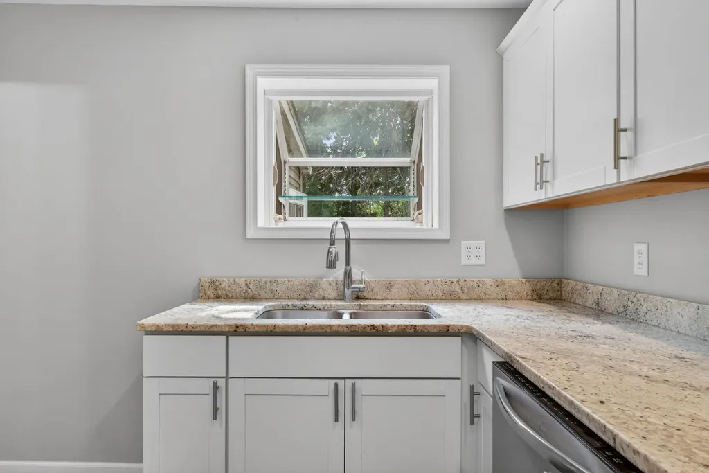 539 Jacqueline Street Leoni Township MI 49202