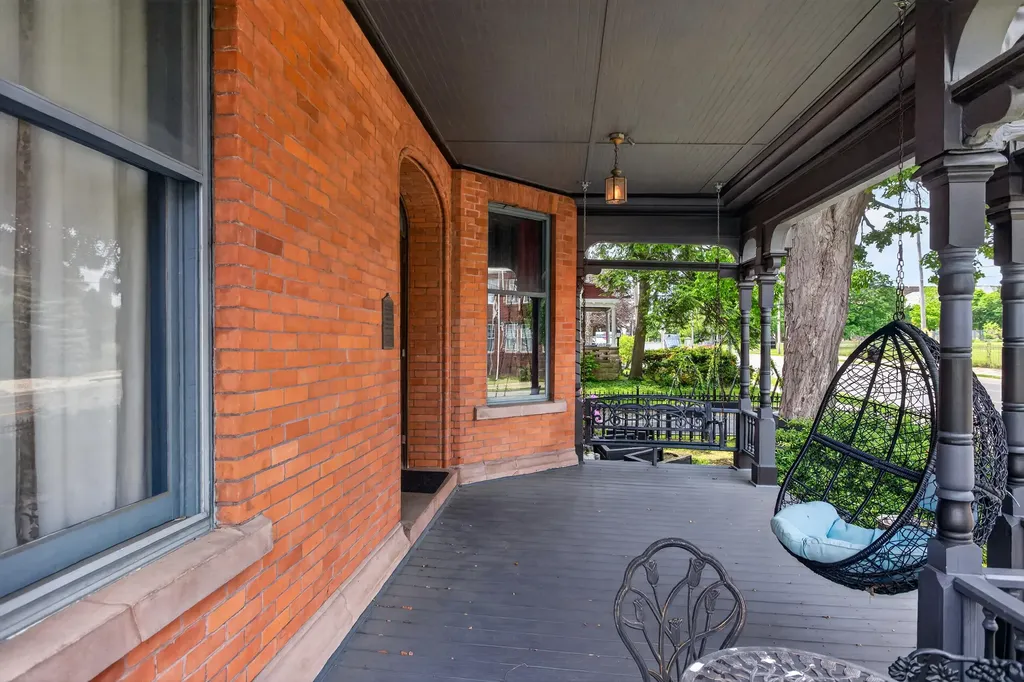 505 Wildwood Avenue Jackson City MI 49201