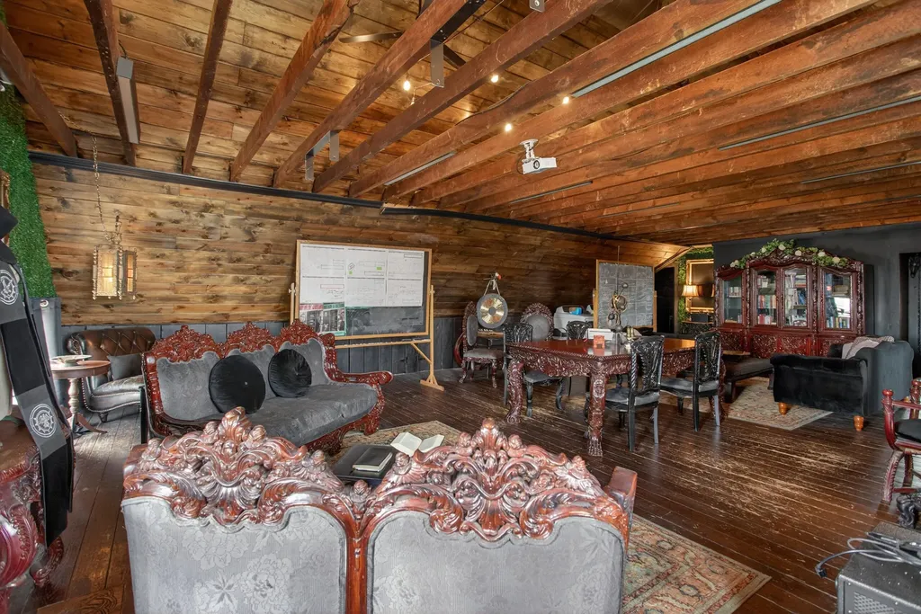 505 Wildwood Avenue Jackson City MI 49201