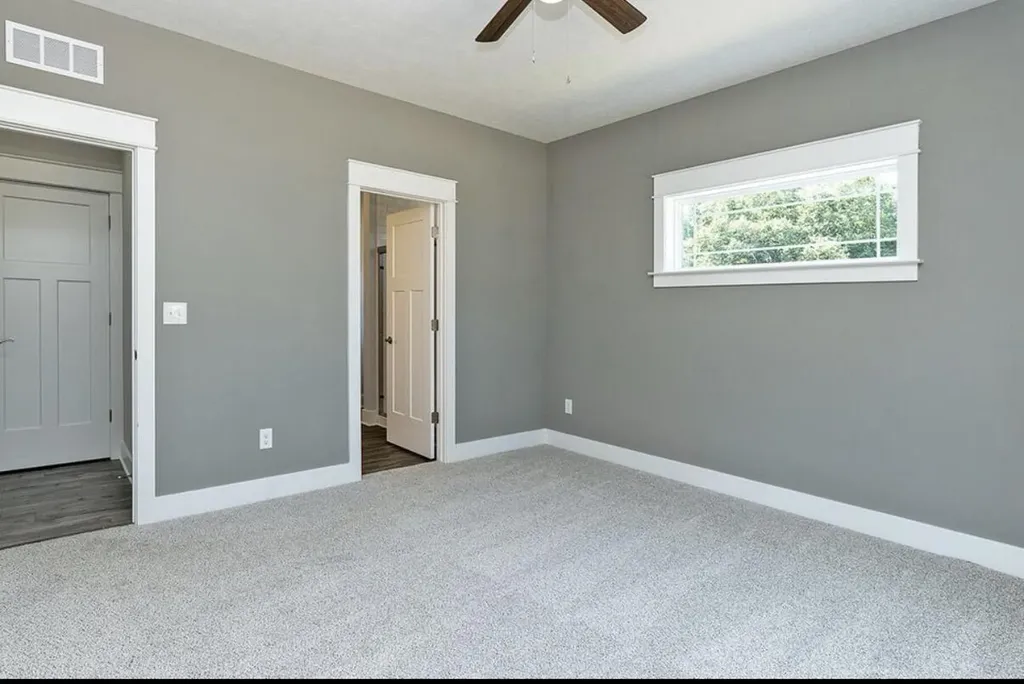 9 Aviara Oaks Parkway Spring Arbor Township MI 49201