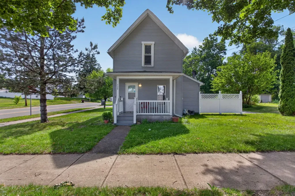749 Kennedy Street Jackson City MI 49202