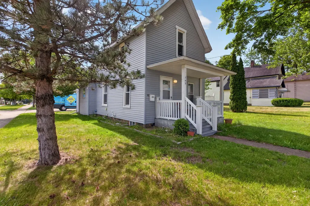 749 Kennedy Street Jackson City MI 49202