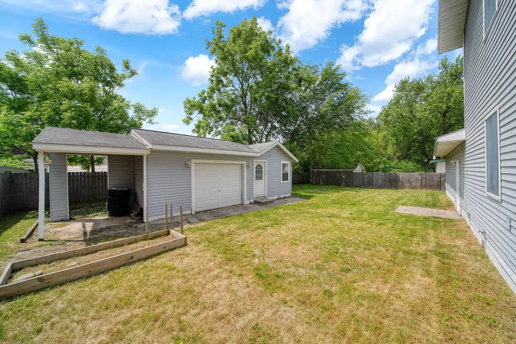 825 Gerald Avenue Summit Township MI 49203