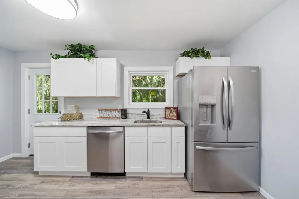 317 Lockwood Street Leoni Township MI 49203