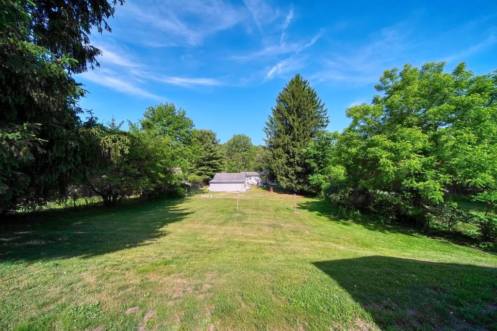 317 Lockwood Street Leoni Township MI 49203