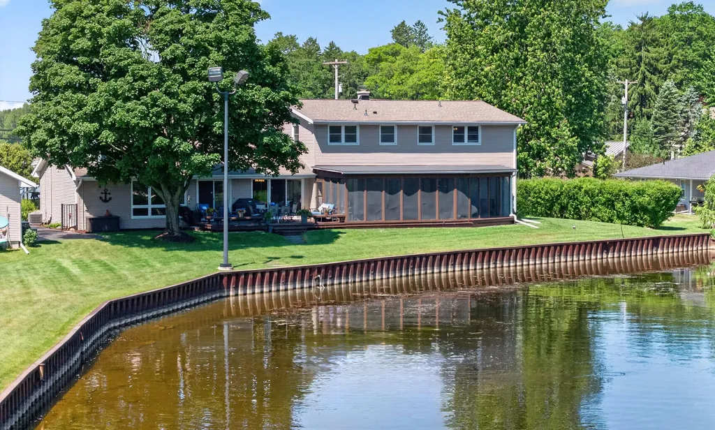 5775 Browns Lake Road Summit Township MI 49203