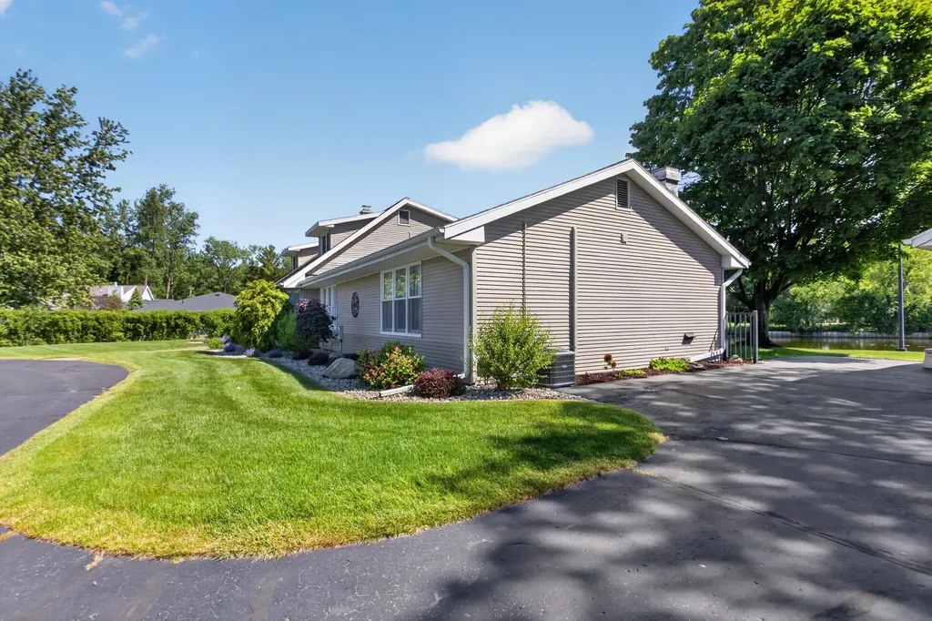 5775 Browns Lake Road Summit Township MI 49203