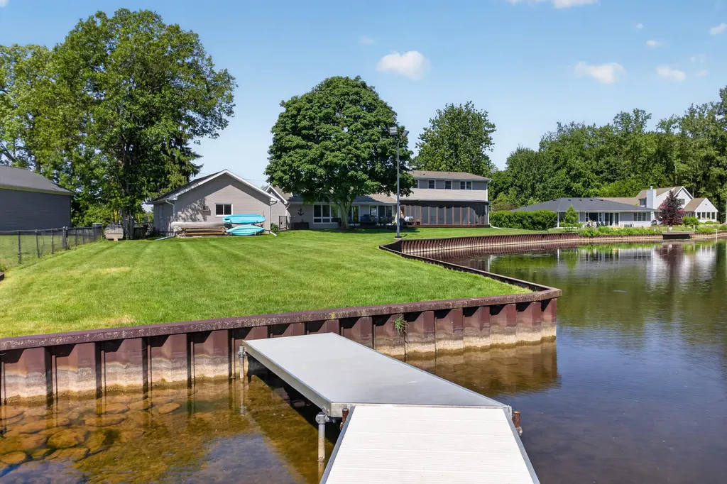 5775 Browns Lake Road Summit Township MI 49203
