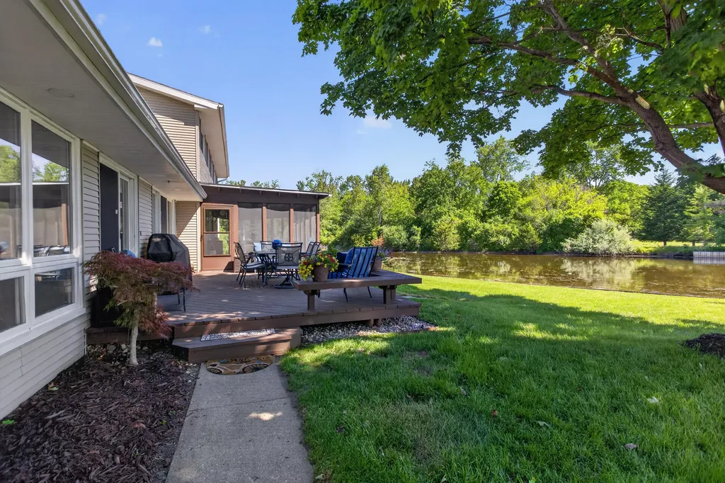 5775 Browns Lake Road Summit Township MI 49203