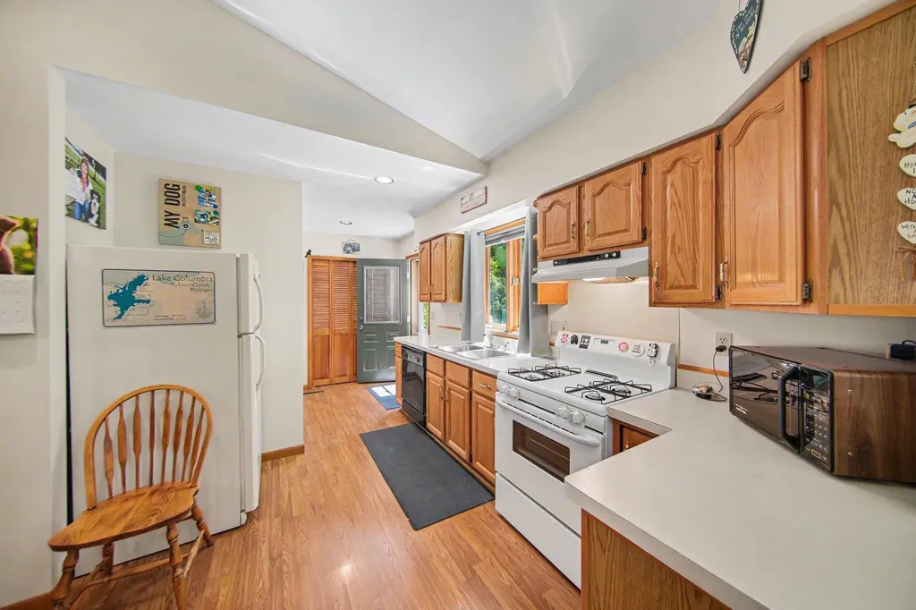 12895 Kelley Road Columbia Township MI 49230