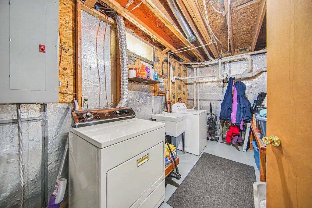 12895 Kelley Road Columbia Township MI 49230