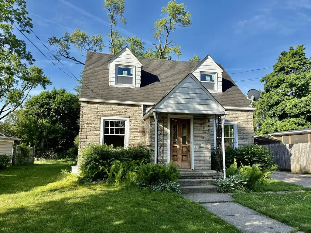 231 Monroe Street Brooklyn Village MI 49230