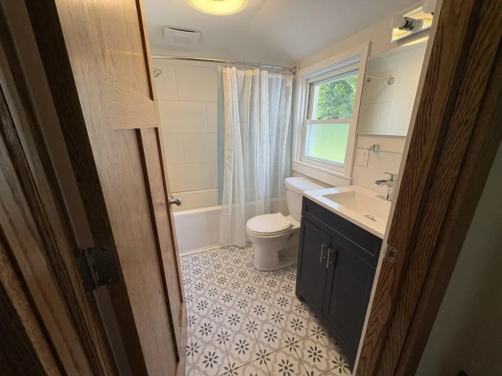 231 Monroe Street Brooklyn Village MI 49230