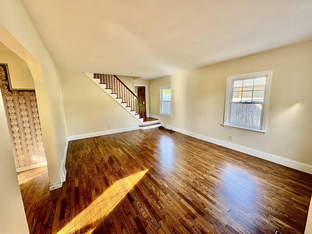 231 Monroe Street Brooklyn Village MI 49230