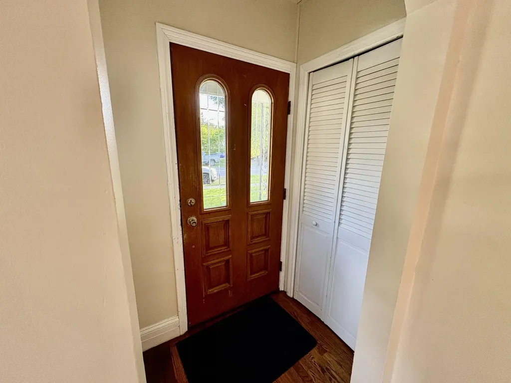 231 Monroe Street Brooklyn Village MI 49230