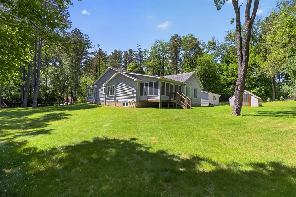 7655 Riverside Road Columbia Township MI 49230