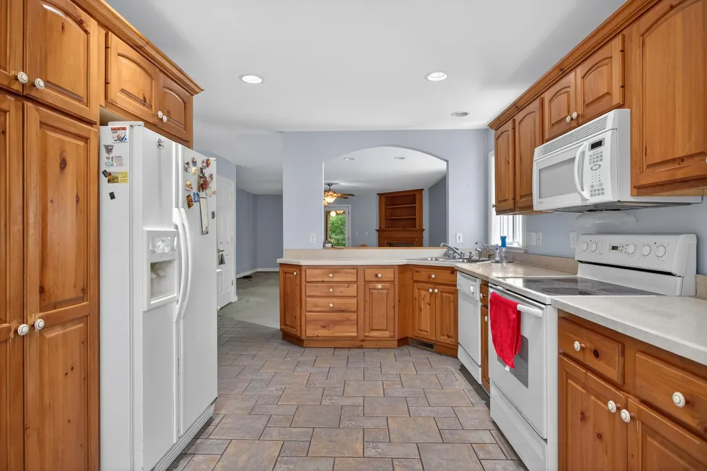 7655 Riverside Road Columbia Township MI 49230