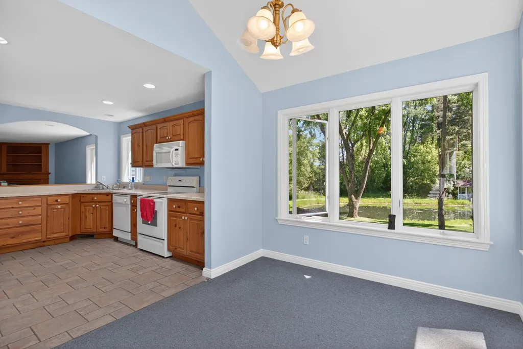 7655 Riverside Road Columbia Township MI 49230